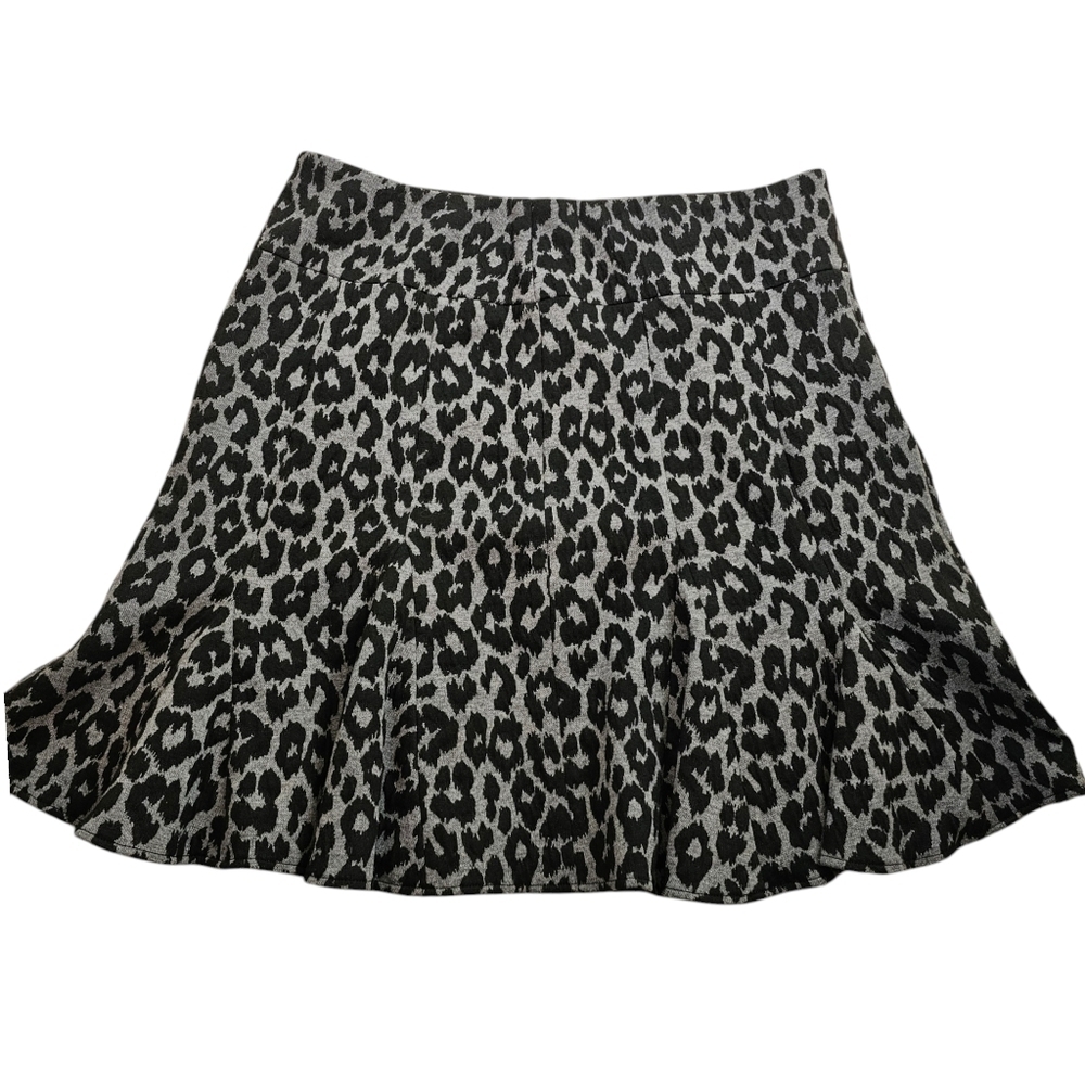 Ann Taylor Leopard Print Pleated Mini Skirt in 6